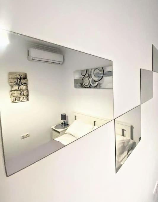 Luminoso Apartamento Centro Triana Apartman Sevilla Kültér fotó